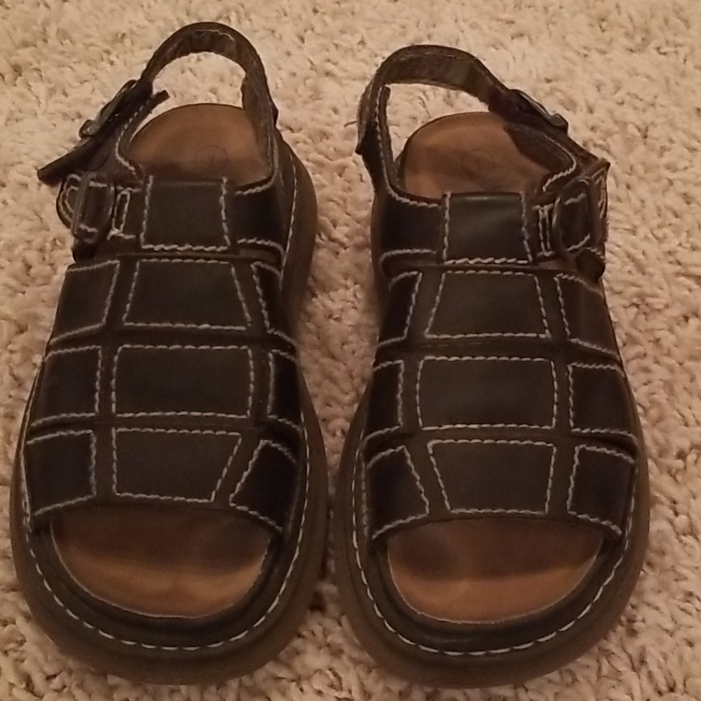 Wolfe Island Kids Sandals Sz 1